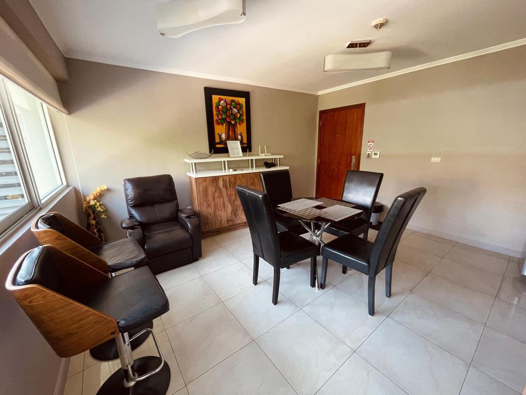 Suite Frente Al Rio En Puerto Santa Ana Riverfront Guayaquil Extérieur photo